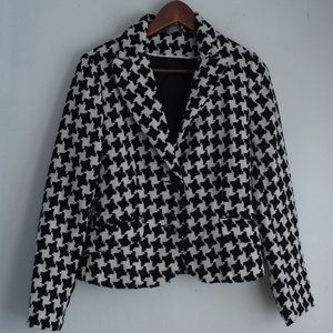 Houndstooth blazer